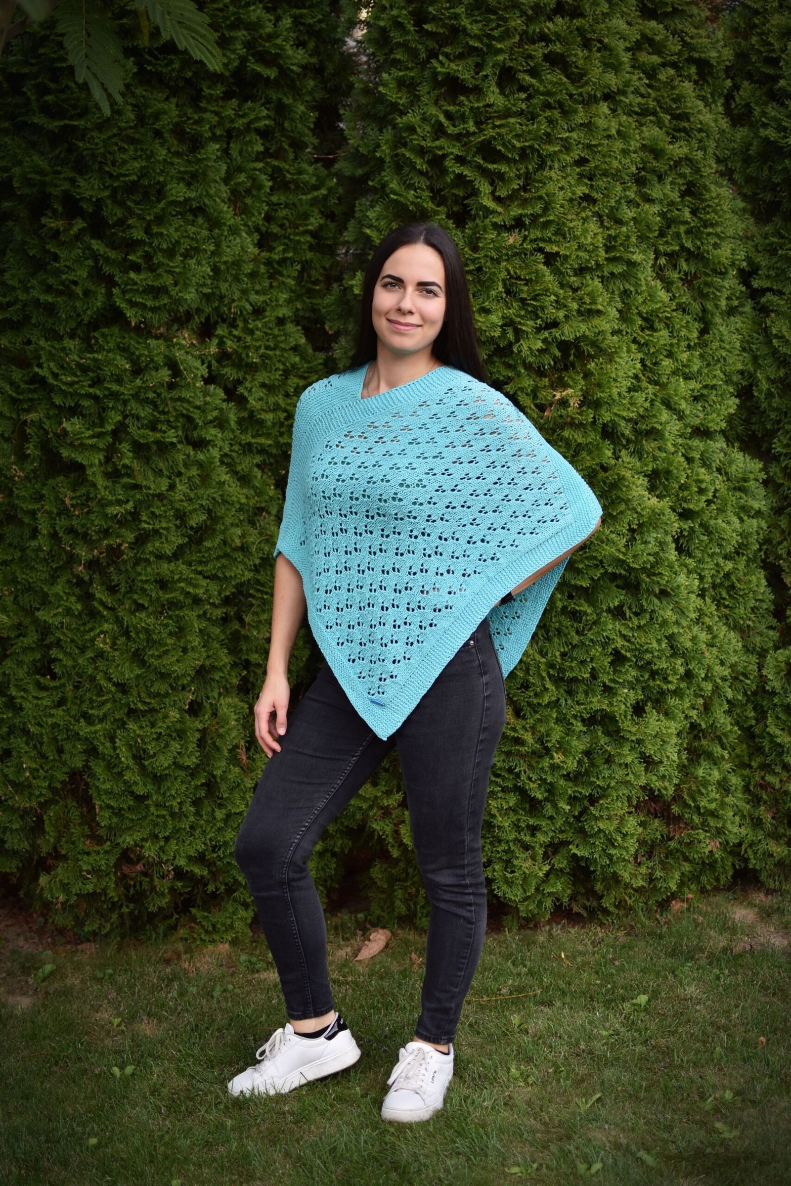 kézzel kötött pamut alapú poncsó kézzel kötött pamut alapú poncsó