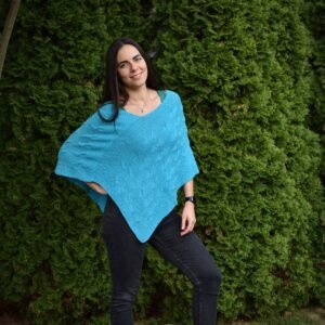 kézzel kötött pamut alapú poncsó