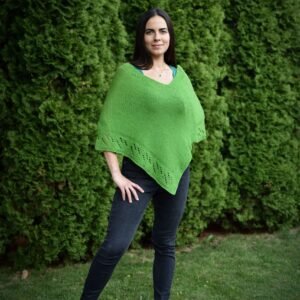 kézzel kötött pamut alapú poncsó