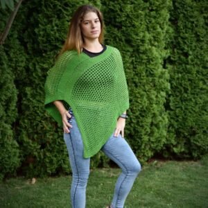 kézzel kötött pamut alapú poncsó