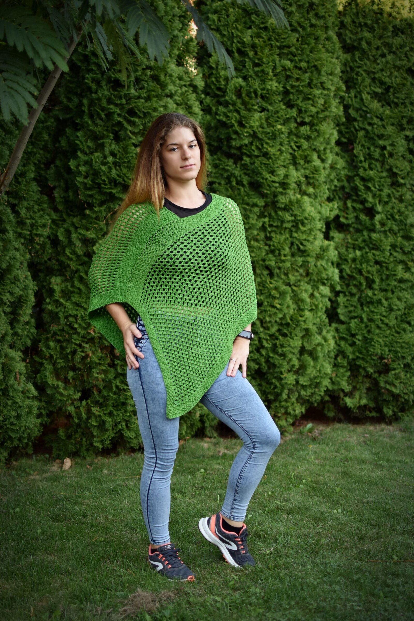 kézzel kötött pamut alapú poncsó kézzel kötött pamut alapú poncsó